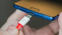 USB-C potrebbe diventare un ricordo del passato: si apre la strada a una nuova era degli smartphone